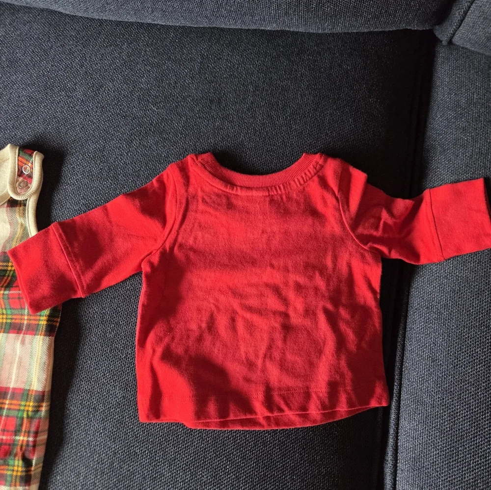 Hanna Andersson Holiday Plaid With Red Tshirt 0-3months